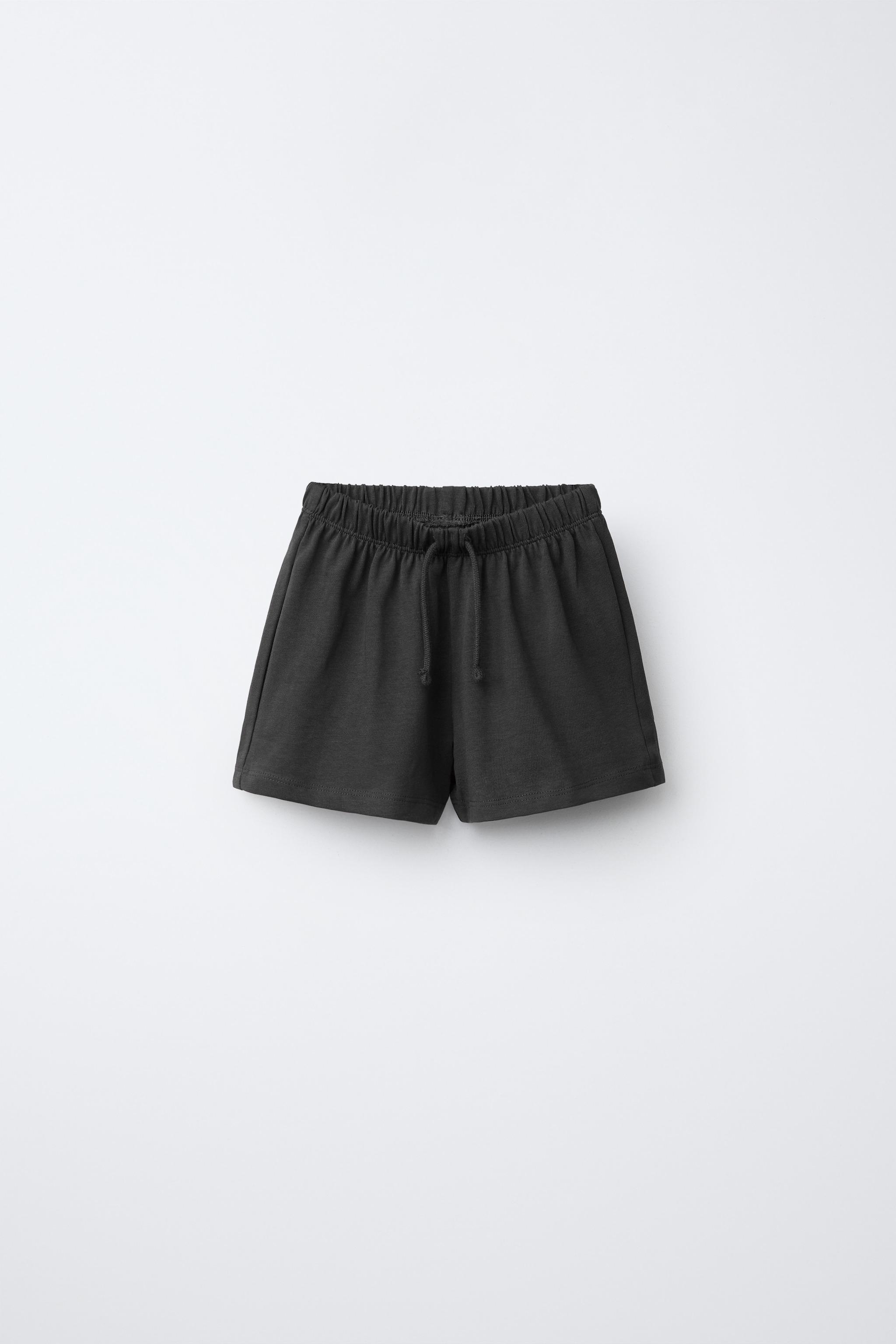 BASIC SHORTS